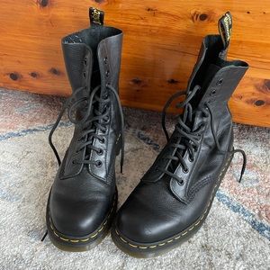 Dr. Martens